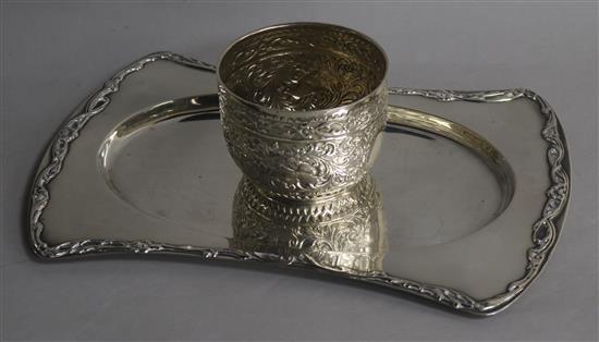 A George V silver tray/stand, Elkington & Co, London, 1910, 30.5cm and a Victorian repousse silver bowl,